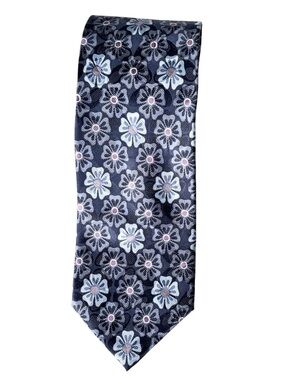 Ermenegildo Zegna Men’s silk tie made in Italy geometric Navy floral pattern
